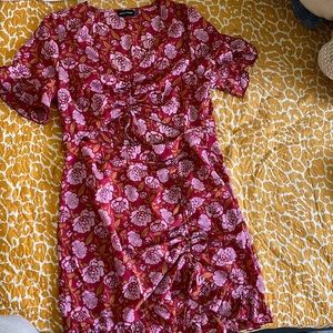 PrettyLittleThing Flora Dress Size M